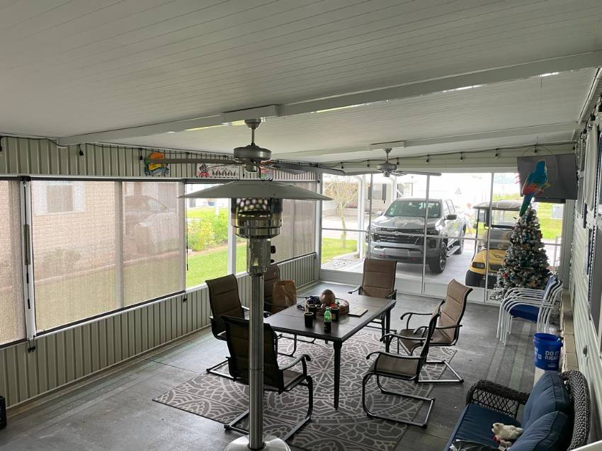 1127 Lacosta Lane West a Winter Haven, FL Mobile or Manufactured Home for Sale